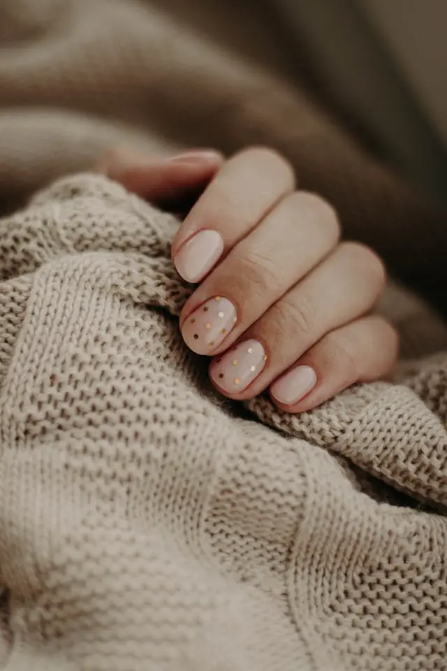 Soft pastel base with tiny dots — playful, light, and perfect for spring.